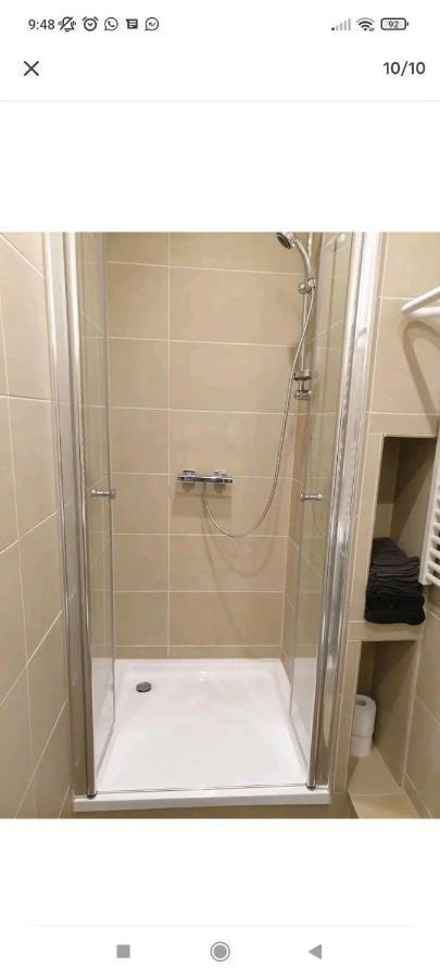 Schoenes Und Offenes Appartement Jüchen Kültér fotó